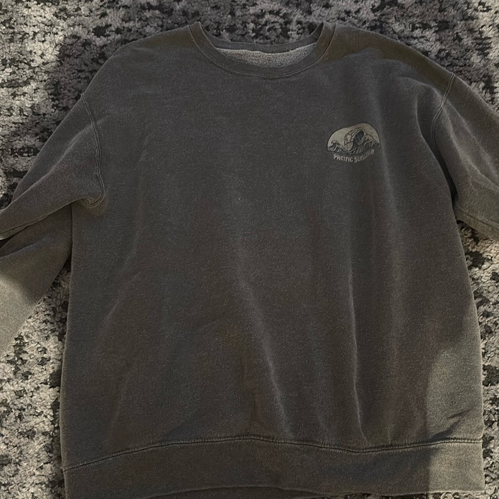Pacific sunwear crewneck